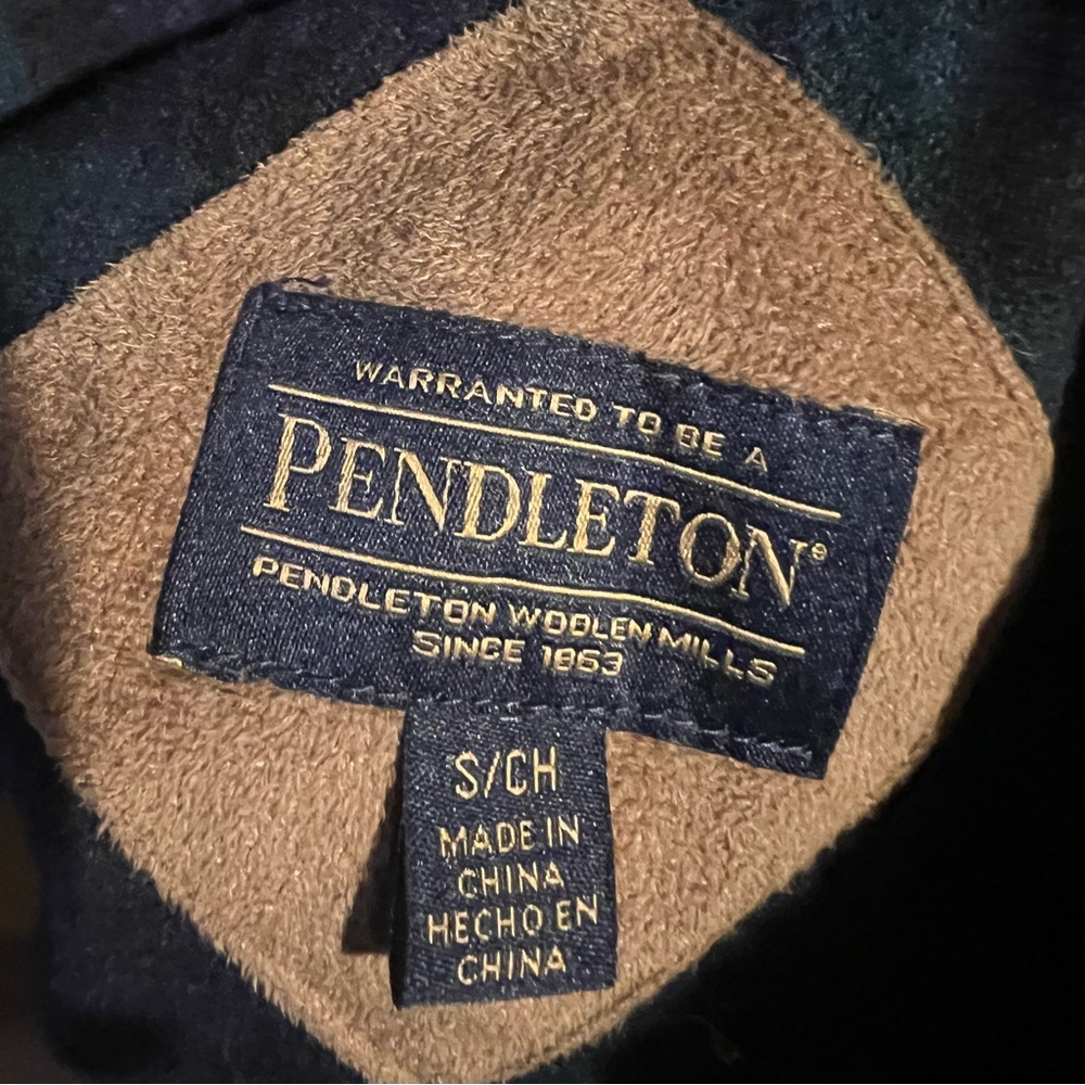 Pendleton Fleece Jacket - Picture 7 of 15
